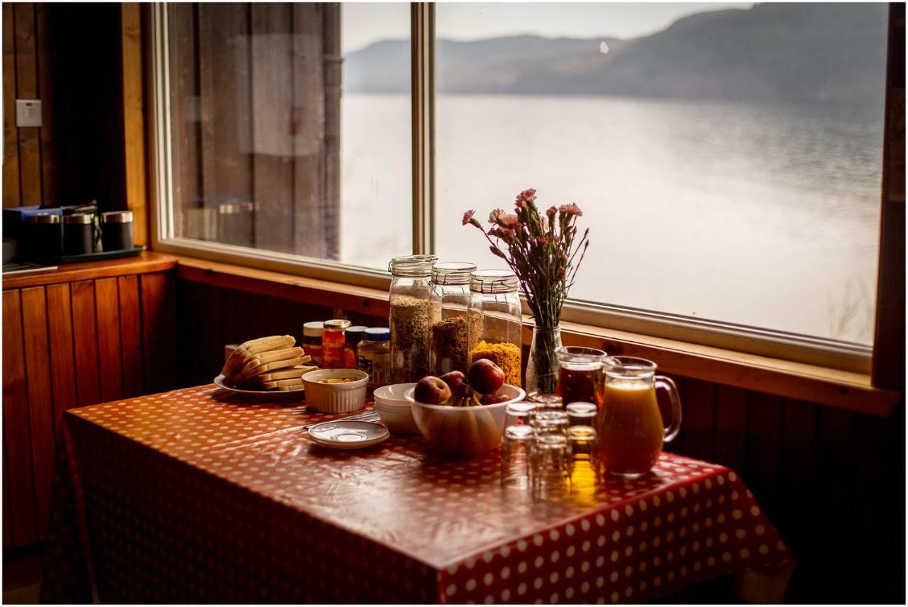 Loch Ness Lochside Hostel - Adults Only, Social Backpackers Atmosphere Инвърмористън Екстериор снимка